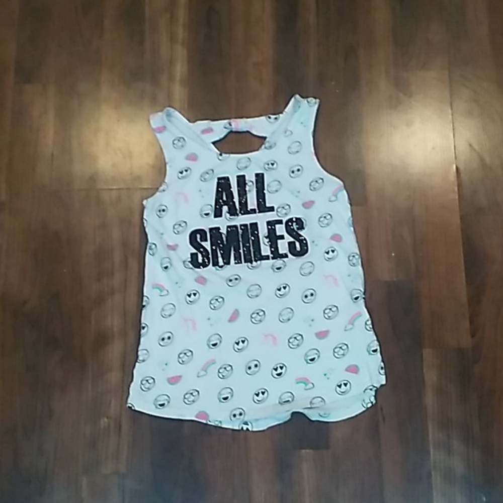 All smiles tank top